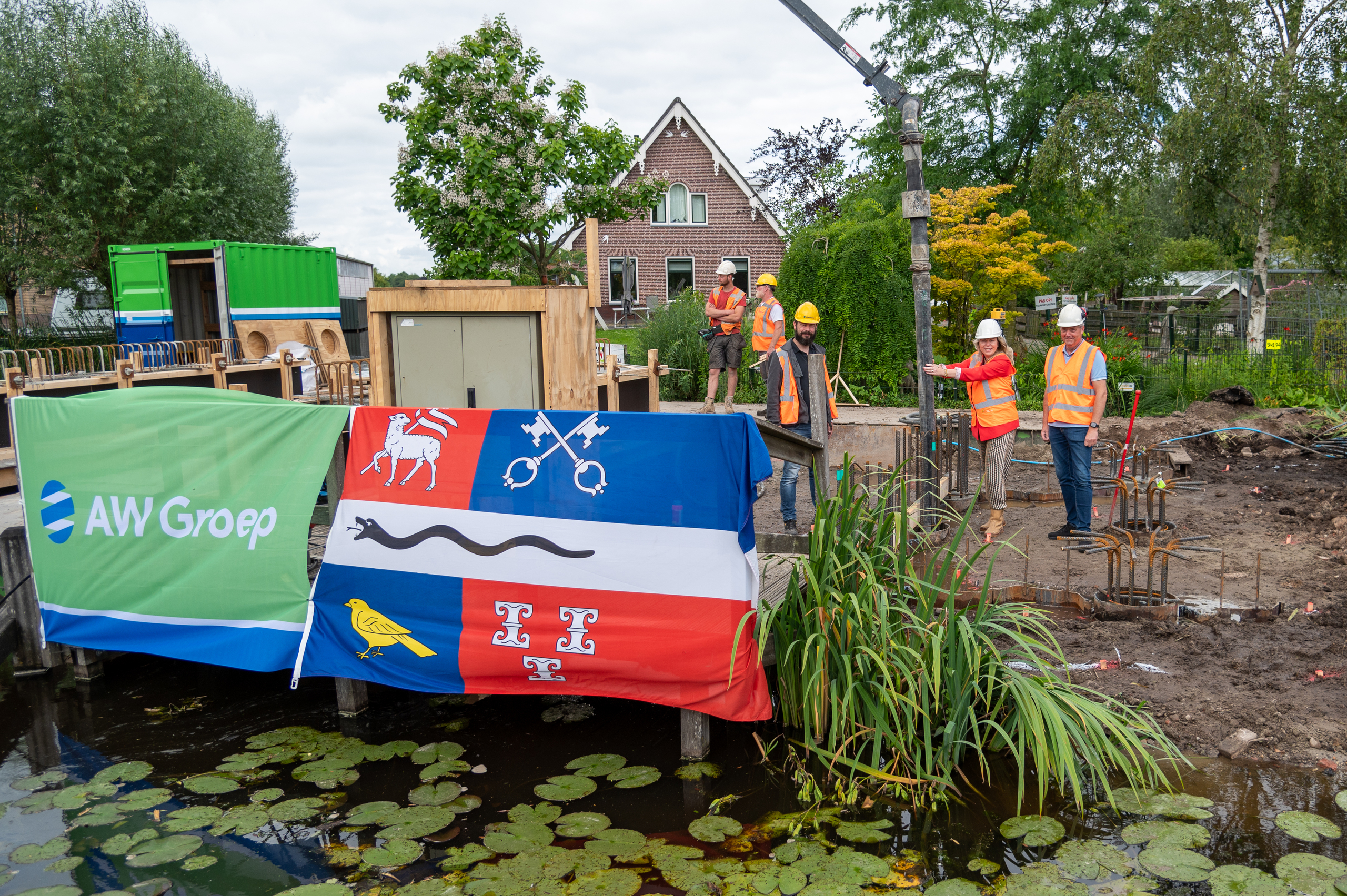 pbweek28_24079_beton gestort voor brug Demmerik